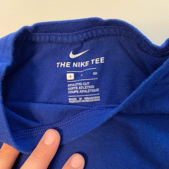 Women’s Nike Tee - Picture 3 of 4